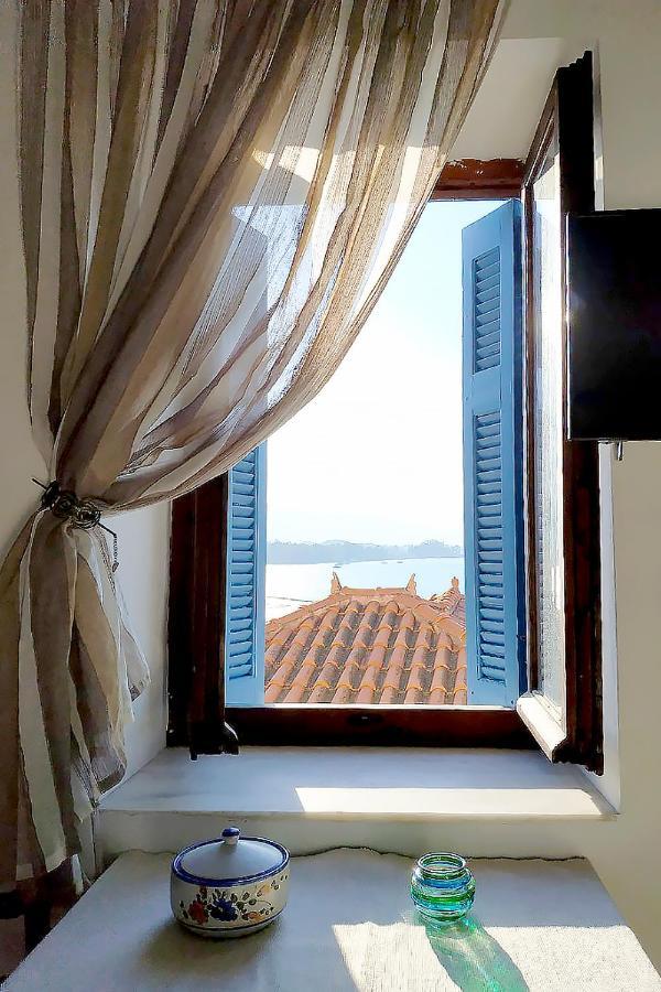 Ariadne,Traditional Apartment In Centre Of Poros Poros Town Eksteriør billede